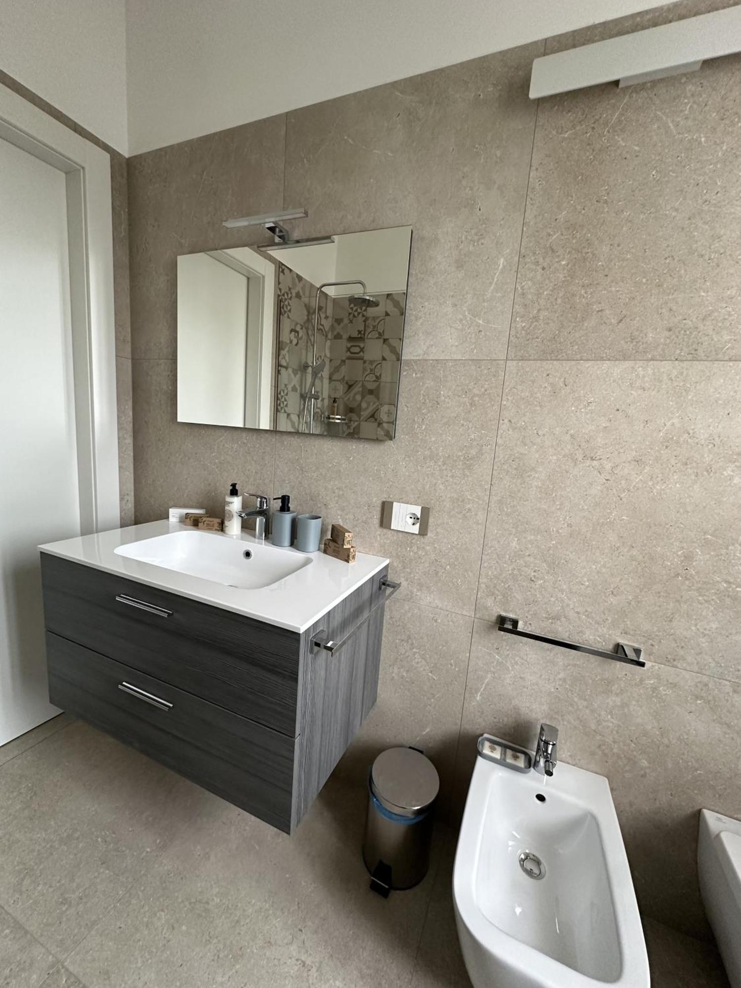 Appartamento Deluxe Fronte Ospedale Legnago Exterior foto